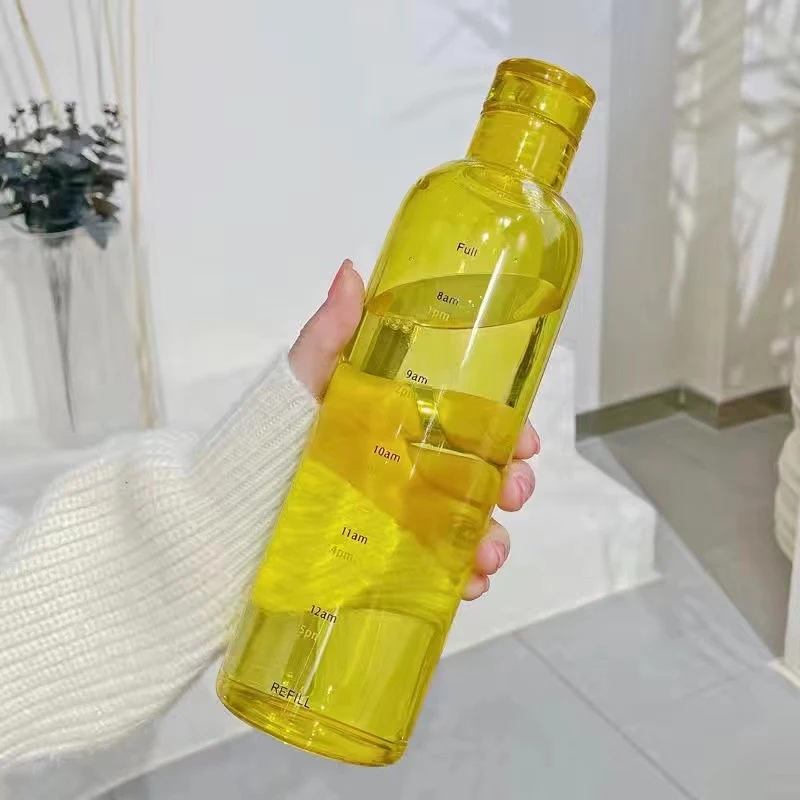 Time Scale Cup Glass Drinking Goal. Simple water tracker to help you stay hydrated. Easy way to monitor your daily water — photo 5