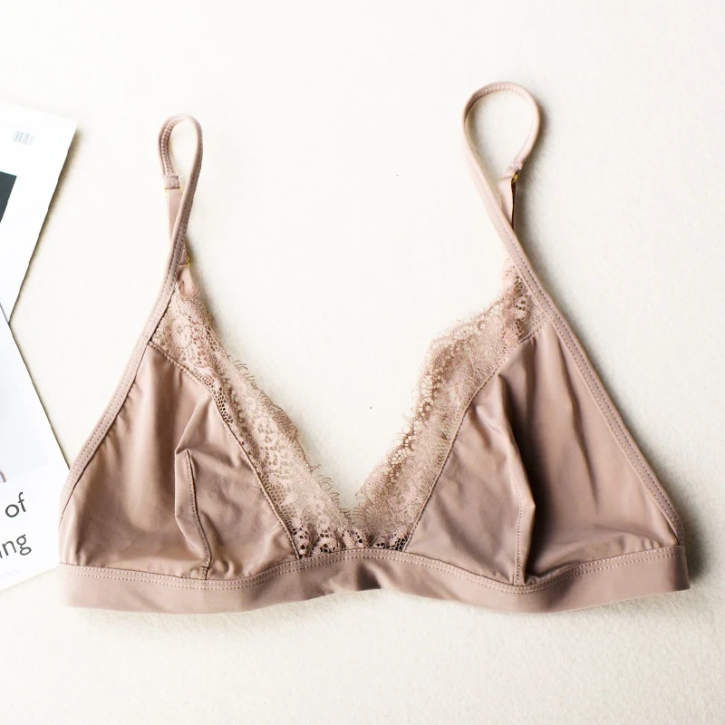 No Chest Pad Nightclub Sexy Lace Edge Breathable Triangle Cup Bra for a comfortable and stylish night out, designed for — photo 2
