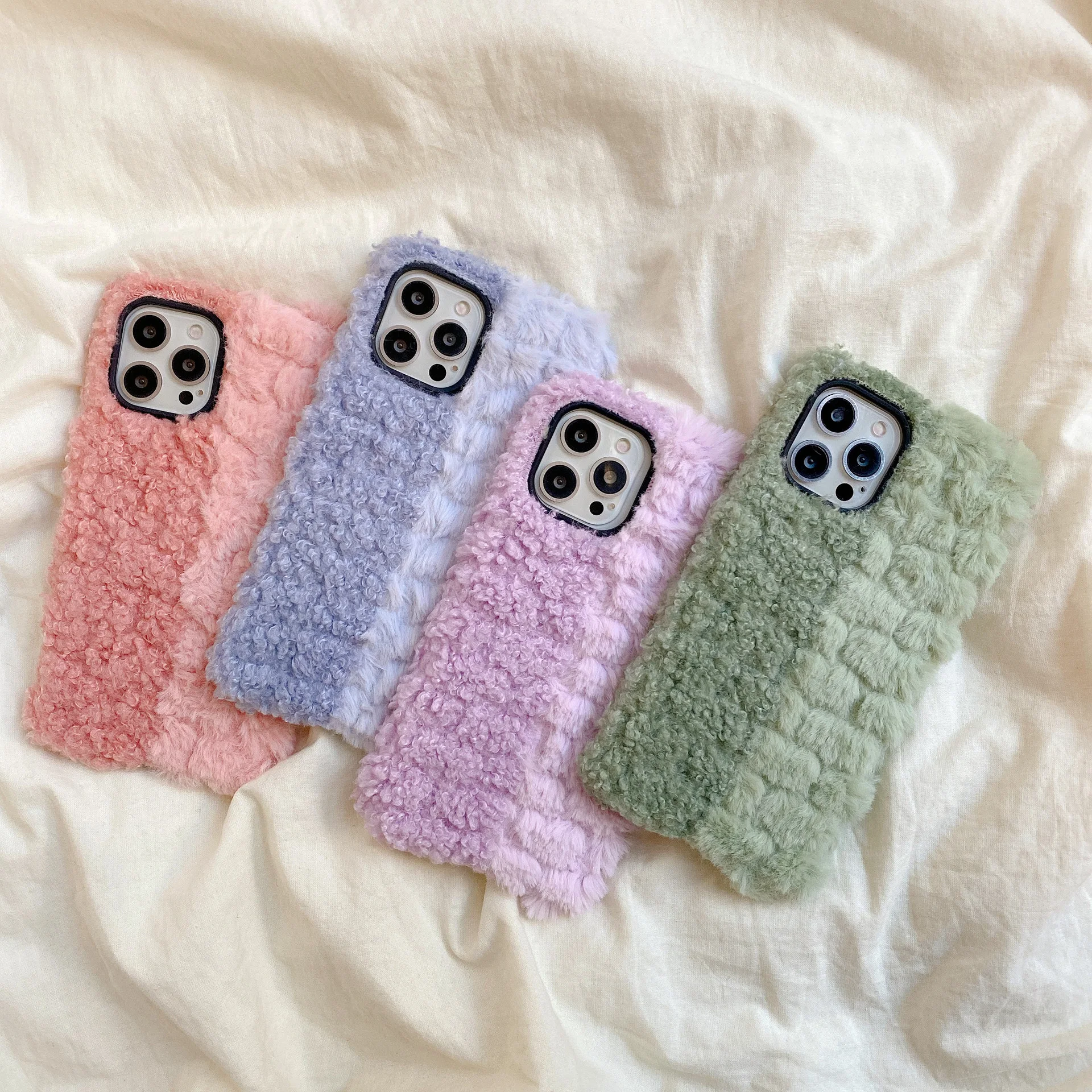 Title 1, Simple And Color Matching Plush Mobile Phone Ca...