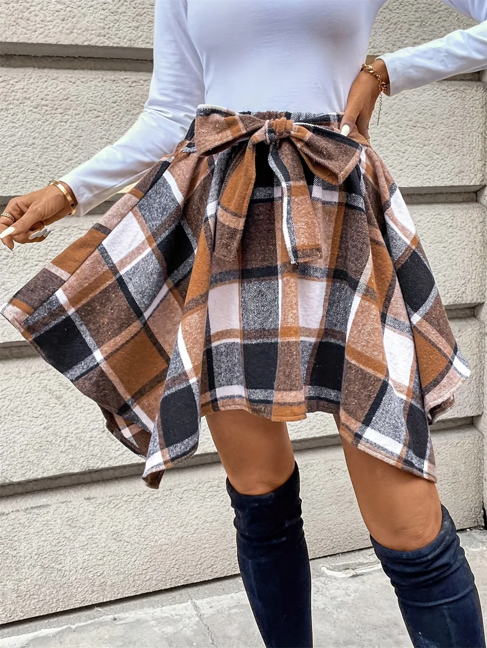 Title 5, Gonna corta casual da donna con cintura, patchw...