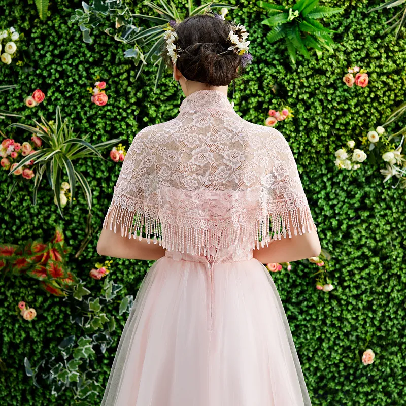Title 19, Colored dress veil