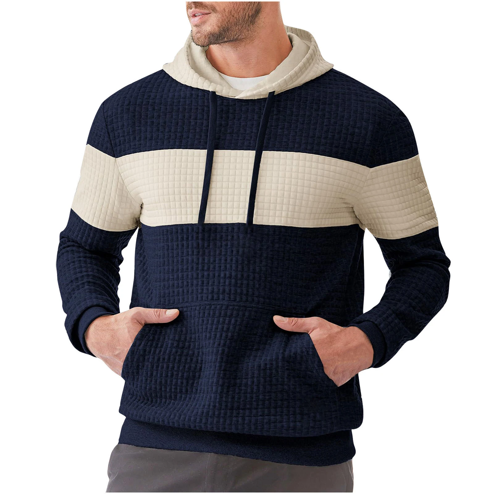 Moletom masculino com capuz, mangas longas e cordão. Conforto e estilo para o dia a dia. Ideal para um visual casual e despojado. — foto 3