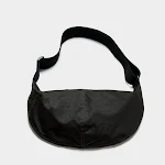Bolsa dumpling cáqui unissex pequena, mesmo estilo, alças largas, ideal para uso diário, oferecendo conforto e estilo em qualquer ocasião. — foto 7