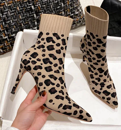 Title 7, New Pointed Thin Boots Stiletto Ankle Boots
