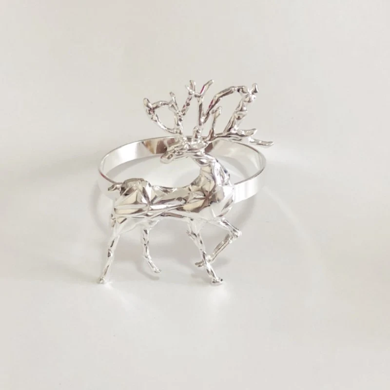 Argola de guardanapo de Natal Rena Dourada Diamante Decore sua mesa de Natal com sofisticação e requinte, adicione um toque especial. — foto 1