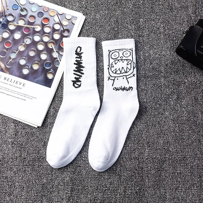 Tide Brand Skateboard Hip Hop Jacquard Men's Tube Socks for European and American Street Style. Perfect for street wear — photo 4