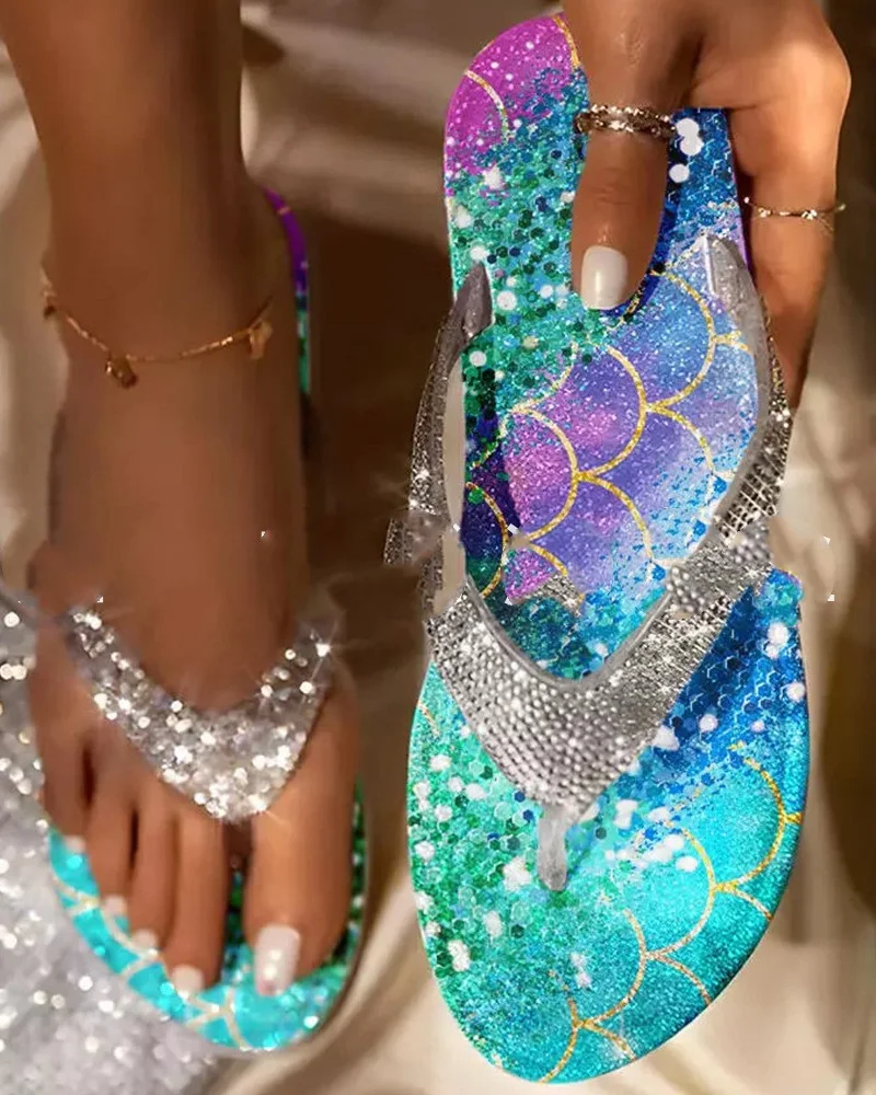 Sandálias femininas de dedo com strass, sola reta, estampa de leopardo 3D. Conforto e elegância europeia. — foto 13