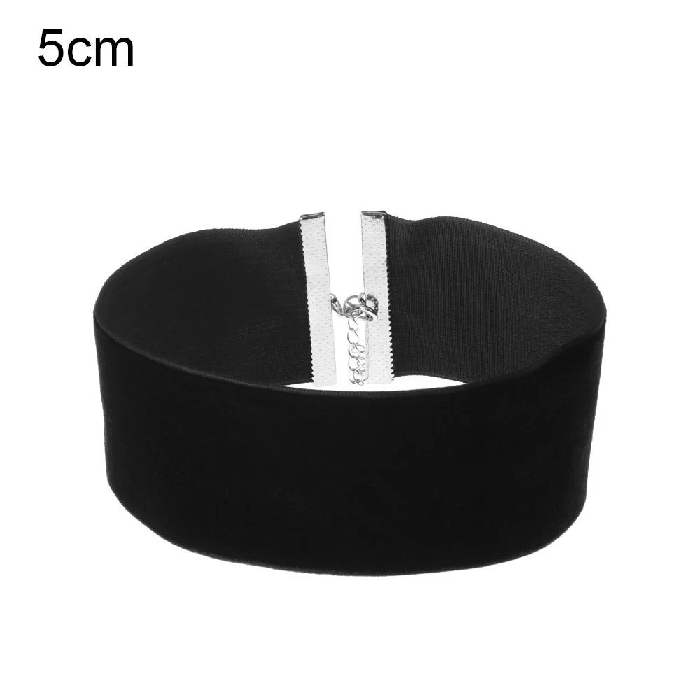 Corrente de clavícula feminina em flanela preta, elegante e charmosa. Adicione um toque sofisticado ao seu visual, realçando o colo. — foto 6
