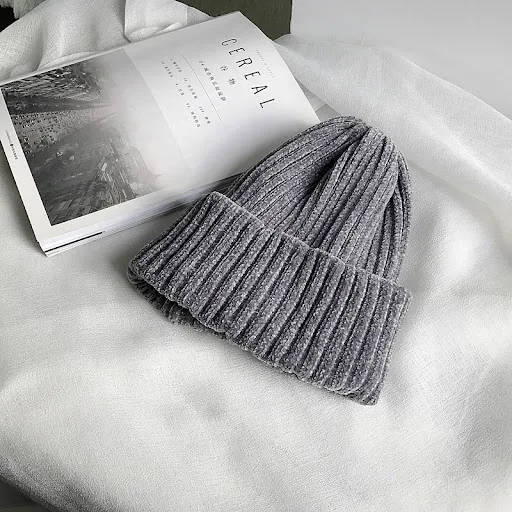 Title 3, Damesmode dikke corduroy muts gebreide muts