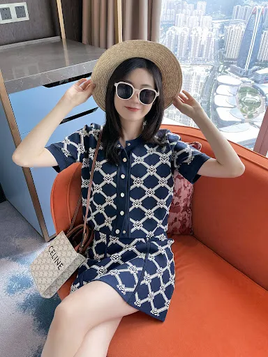 Title 4, Womens Top and Skirt Suit Rhombus Knitted Swea...