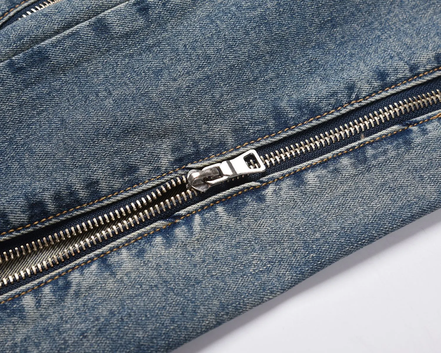 Jeans de hombre de corte tridimensional y elásticos, estilo urbano, alta calidad para mayor comodidad y libertad de movimiento. — foto 8
