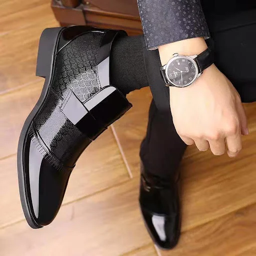 Title 3, Warm And Velvet Thickened High-Top Business Cas...