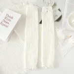 Vertical Bow White
