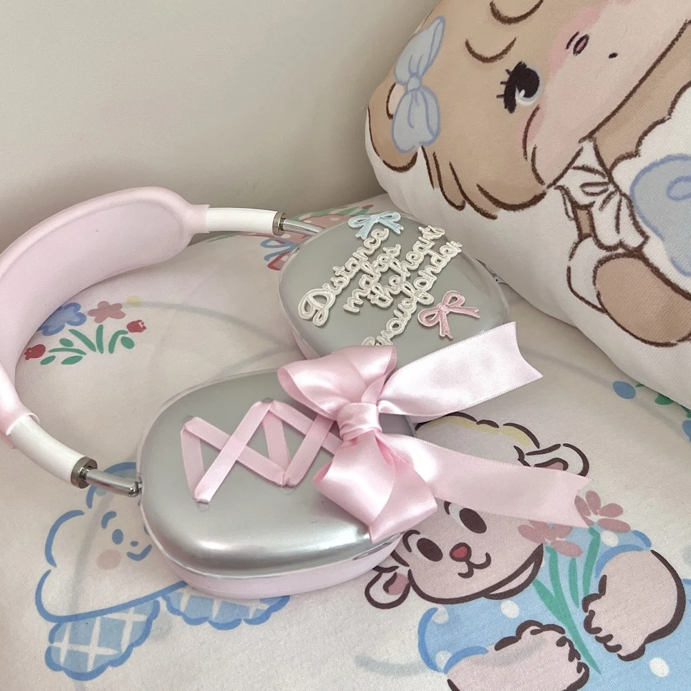 Girl Heart Transparent Silicone Soft Shell. Provides protection for your phone. Offers a flexible, easy-to-grip design w — photo 3