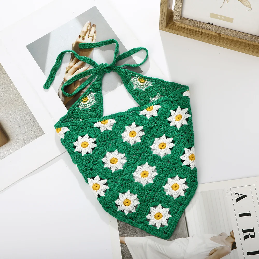 Lenço triangular xadrez de crochê para menina, faixa de cabelo e flor de tricô — foto 8
