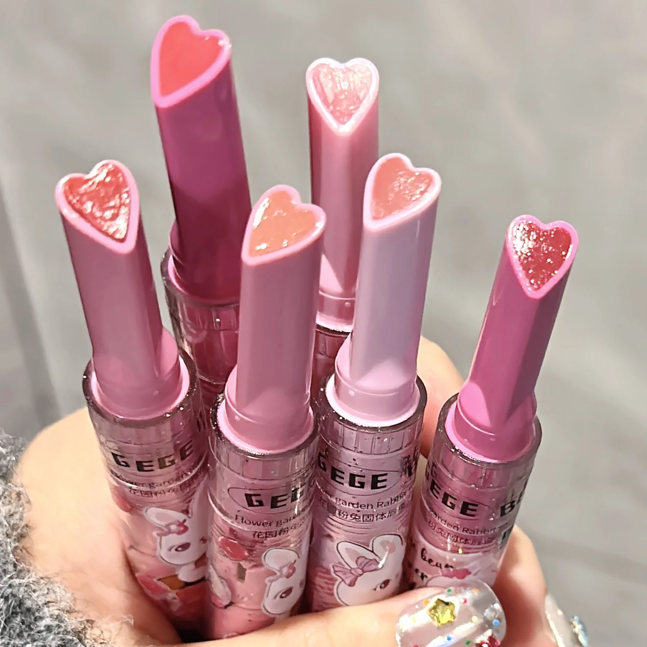 Title 13, Garden Solid-free Lip Gloss Mirror Water Light ...