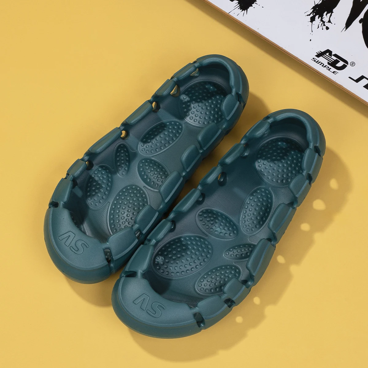 Breathable sandals and slippers with no-rub design and no upper for ultimate comfort, airy feel, and unrestricted moveme — photo 1