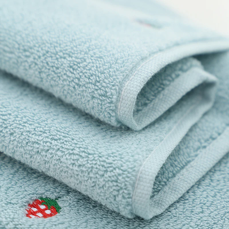 Title 4, Strawberry Embroidered Cotton Towel Enjoy the s...