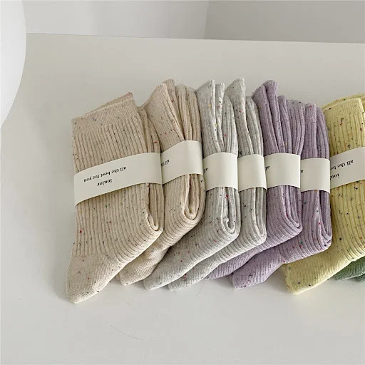 Title 2, Sweet Girl Medium Tube Solid Socks
