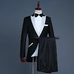 Abito da sposo da uomo, piccolo smoking per lo sposo, abito da foto, elegante e alla moda, perfetto per occasioni speciali e un look impeccabile. — foto 1