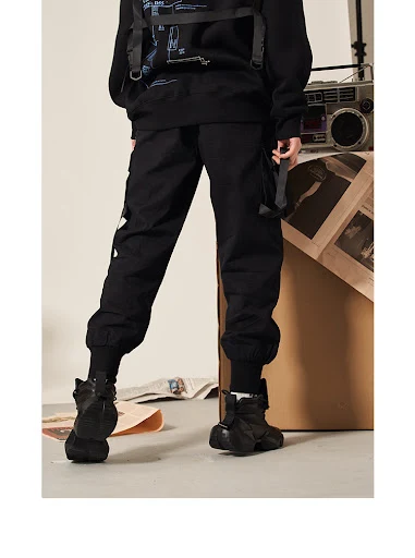 Title 13, Loose-leg loose trousers in a national tide sty...