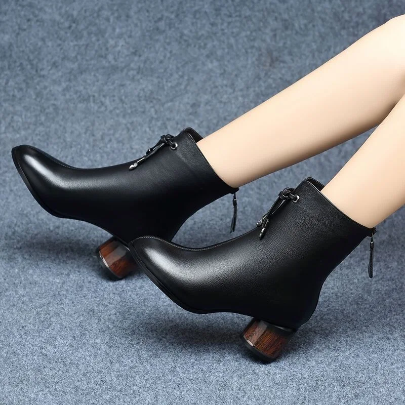 Title 5, Winter New Style Korean Mother Boots Black Fash...