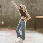Zomer dunne jeans pakken voor oudere meisjes. Licht en comfortabel voor warme dagen. Stijlvol en perfect voor actieve kinderen in de zomer. — foto 6