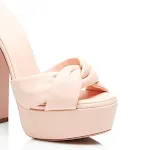Sandália feminina de salto alto com design slingshot e salto bloco para o verão, elegante e confortável para seus looks de verão. — foto 6
