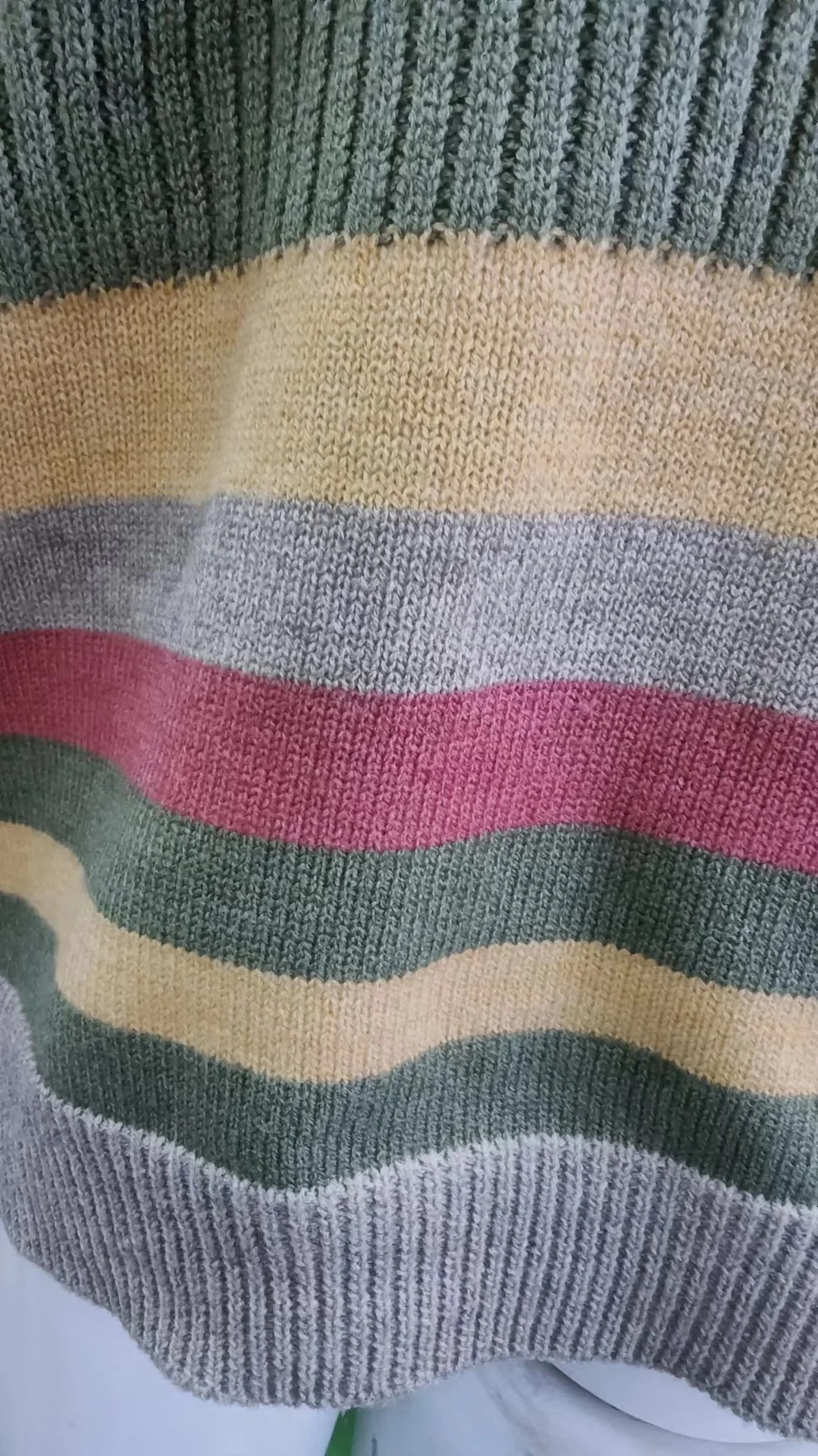 European and American Turtleneck Sweater Autumn and Winter, Lapel Color Matching Knitted, Stylish and Warm for Cold Weat — photo 11