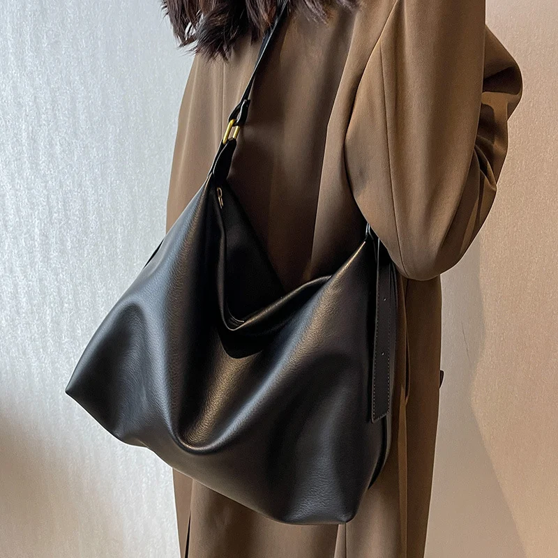 Bolsa Feminina Crossbody Ombro Único Estilo Retro Fashion Linda e Prática Ideal para o Dia a Dia e Ocasiões Especiais Design Charmoso — foto 1