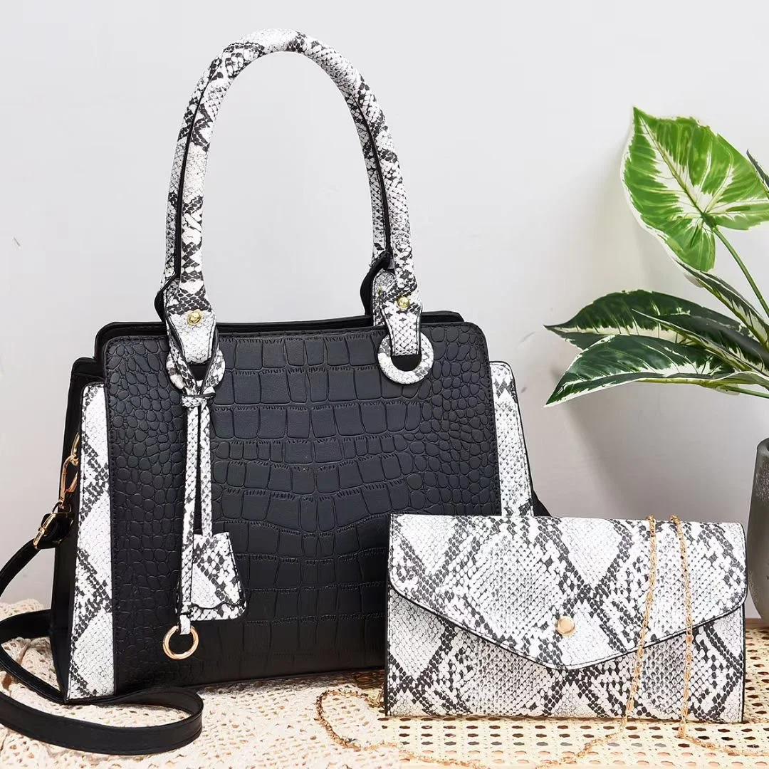 Novas Bolsas de Combinação com Costura Serpentina, design moderno e elegante. Perfeitas para diversas ocasiões, combinando estilo e praticidade. — foto 1