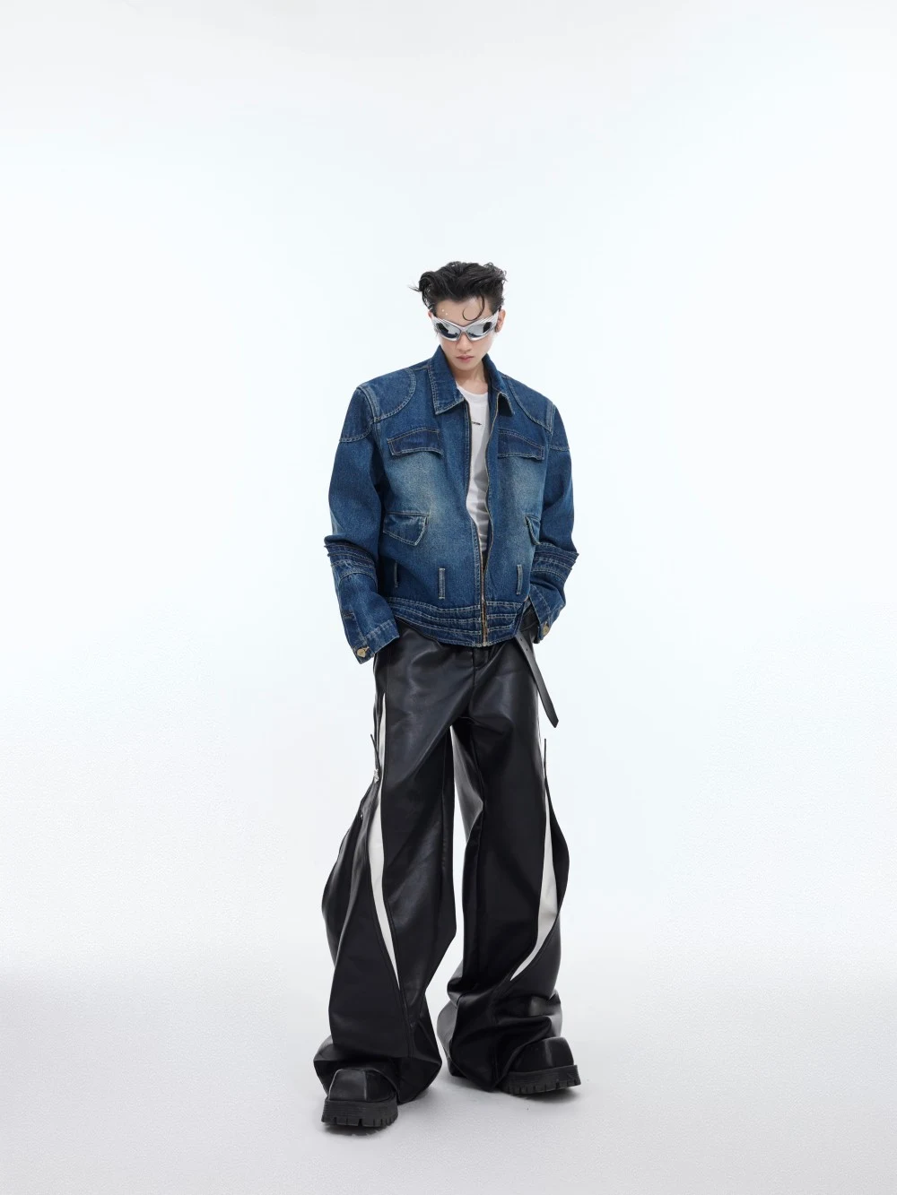 Jaqueta Jeans Vintage Dividida em Três Dimensões — foto 7
