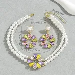 Vintage Ketting Bloemen Design & Niche Oorbellen. Prachtige sieradenset voor een unieke, vrouwelijke stijl. De perfecte finishing touch. — foto 4
