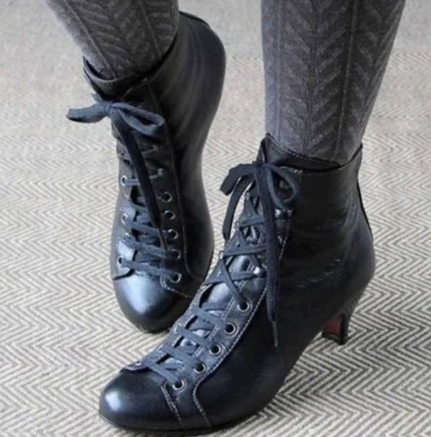 Botas de salto Blackjack, perfeitas para mulheres. Desfrute do estilo sofisticado e versátil, com conforto duradouro em todas as ocasiões. — foto 1
