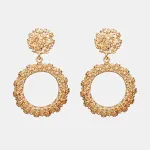 Golden, Round