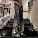 Jeans desbotadas com gradiente da American Fashion Brand, estilo moderno e confortável. Ideal para um visual casual e despojado em diversas ocasiões. — foto 6