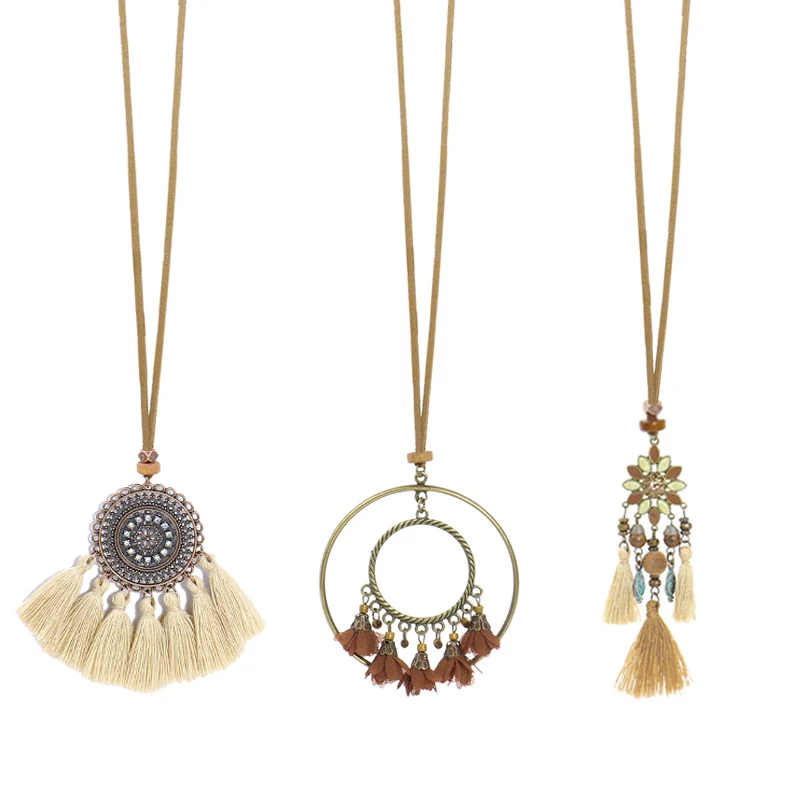 Conjunto de pingente com flores e borlas estilo boho, étnico e retrô. Adicione um toque de charme e autenticidade ao seu visual. — foto 2