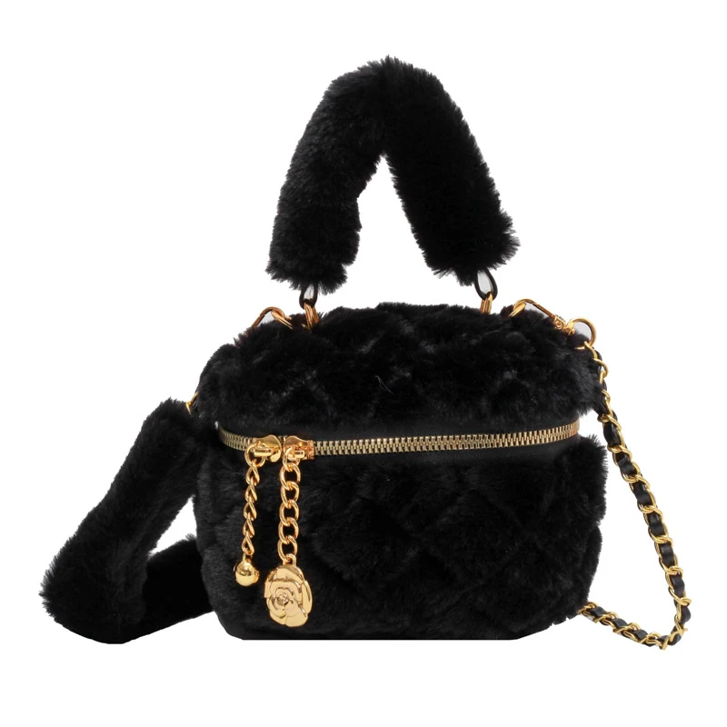 Title 6, Womens Lingge Fashion Chain Small Handbag. Car...