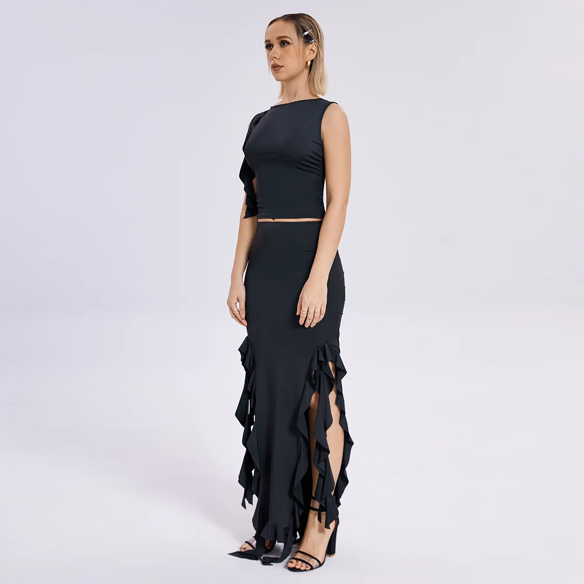 2023 Nieuwe One Shoulder Jellyfish Lace Set Rok voor Vrouwen. Sexy hot girl rok met kant voor een onweerstaanbare en trendy uitstraling. — foto 4