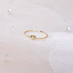 Anel Mini Coração Fofo com Strass Único – Adicione um toque de delicadeza e brilho ao seu visual com este anel adorável e romântico. — foto 12