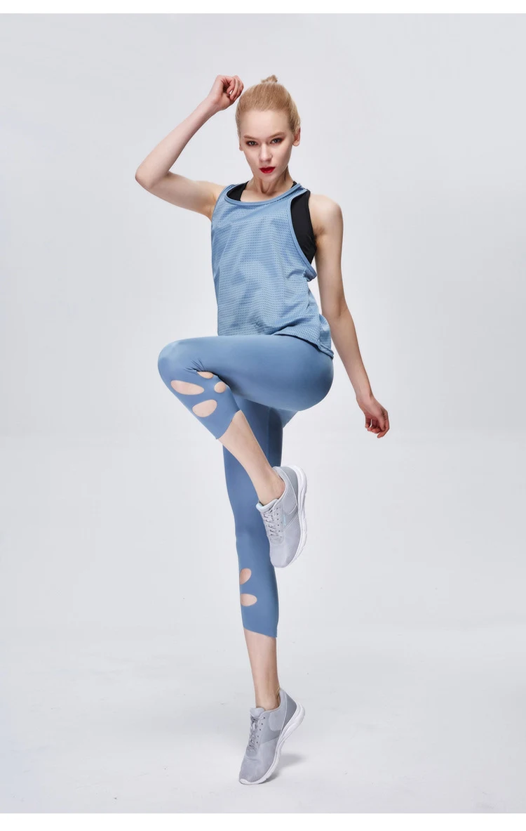 Conjunto esportivo feminino de duas peças Top e colete para treino. Conforto e estilo para academia, corrida e atividades físicas. — foto 10