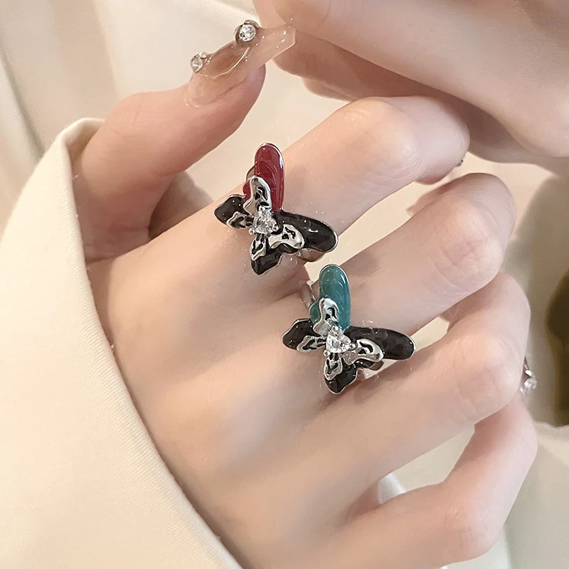 Anel de abertura de borboleta com óleo pingando para mulheres. Design floral elegante, ajuste ajustável, perfeito para presentes. Joia feminina. — foto 1