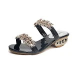 Damen Mid Heel Sandalen mit Strasssteinen. Stilvolle Schuhe für besondere Anlässe. Erleben Sie Komfort und funkelnden Glamour. — foto 1