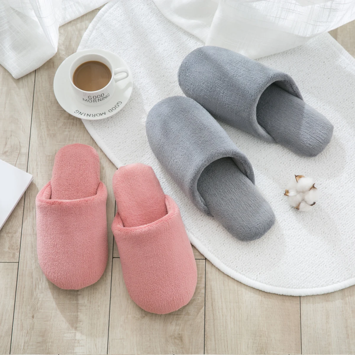 Zapatillas de pareja para hombre, antideslizantes y con suela suave de felpa, ¡comodidad y estilo para él y ella! — foto 4