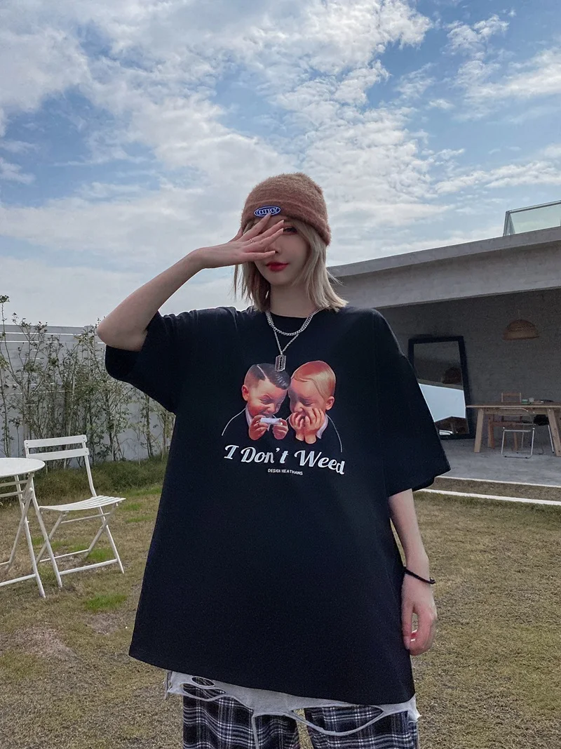 T-shirt oversize a mezza manica High Street per coppia taglie forti manica corta — foto 4