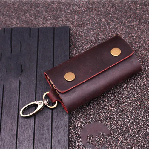 Handmade Leather Key Case Protect and organize your keys with style. Durable, elegant and functional leather key holder — photo 5