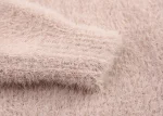 Suéter pullover de lontra imitação para conforto excepcional e estilo único. Desfrute de calor e suavidade incríveis. — foto 10