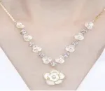 White Camellia Style