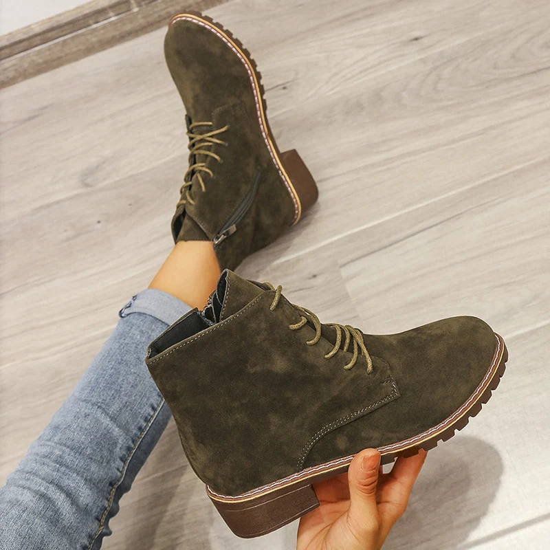 Women's Short Boots Round Toe Martin Boots Women Comfortable and fashionable footwear for everyday wear and various occa — photo 5