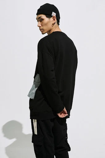 Title 3, Multi-pocket stitching loose terry sweater